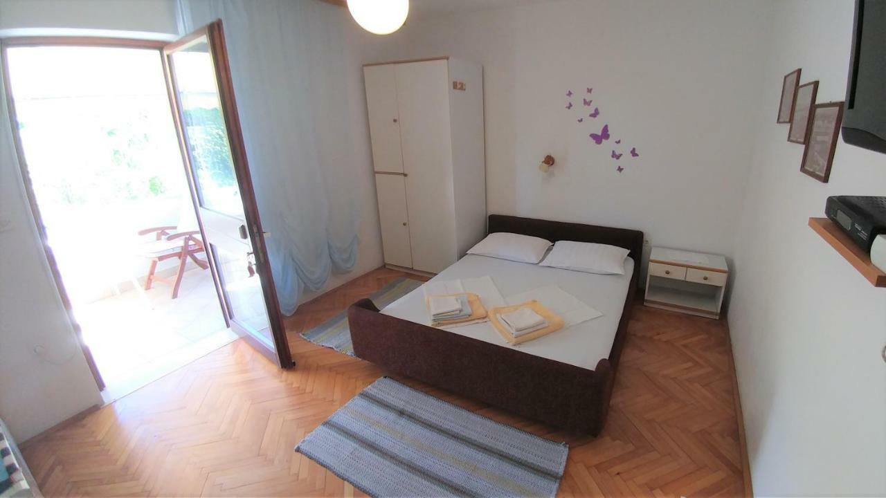Apartments Dora Банёл Экстерьер фото